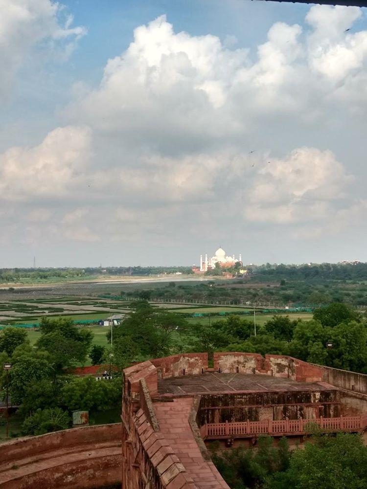 Bird's eye view of Taj Mahal